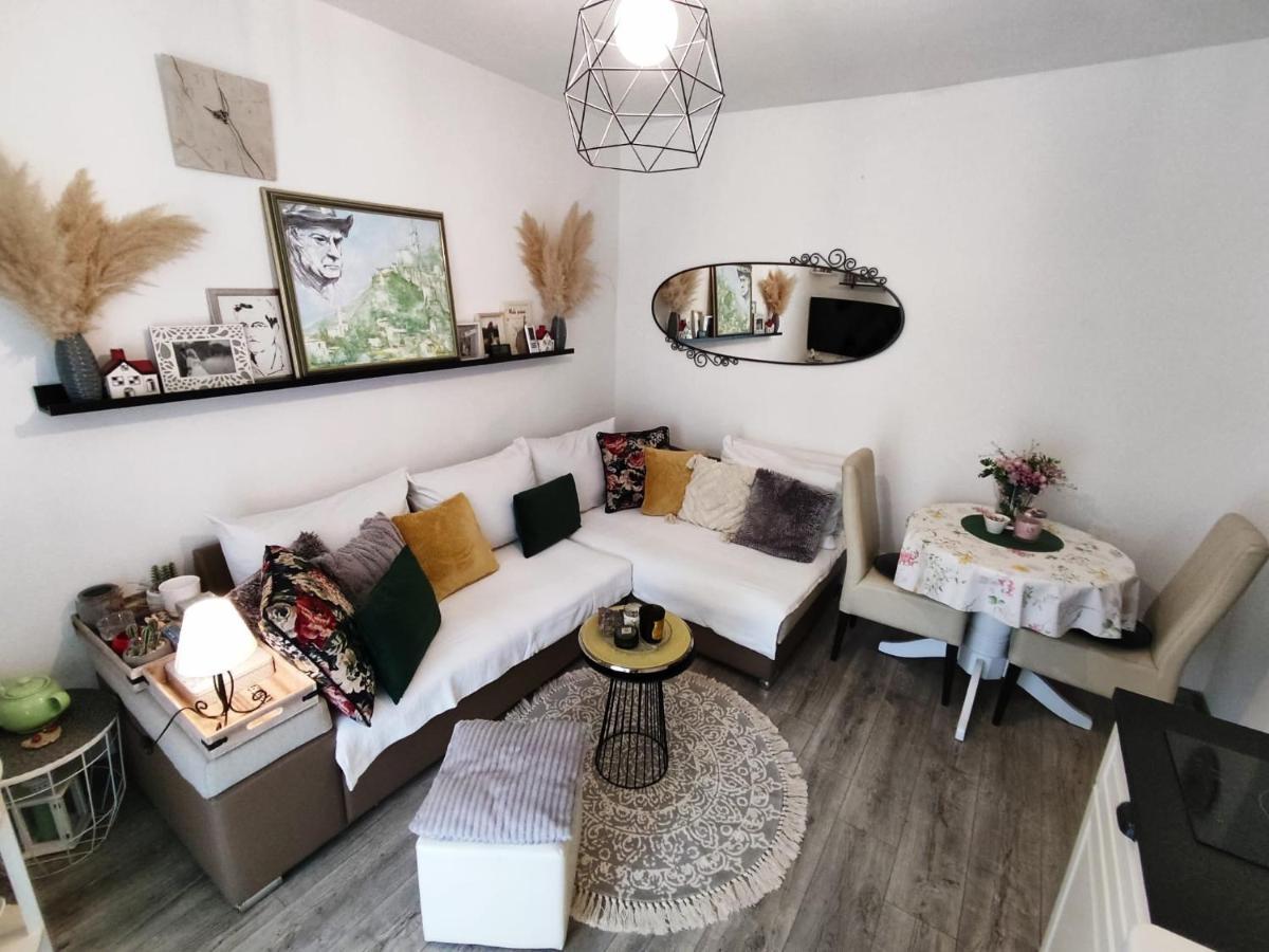 Sweet Home R&M Split Bagian luar foto